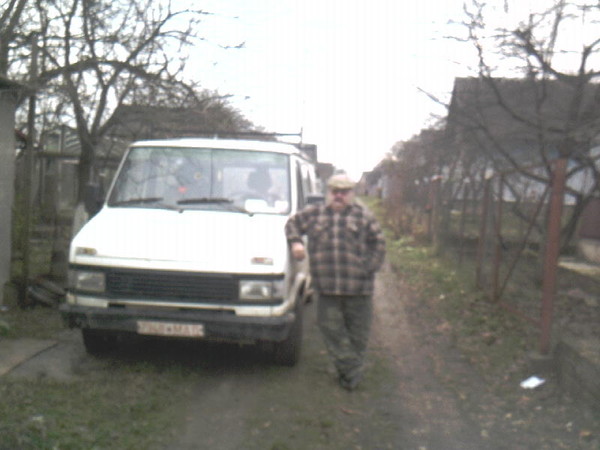 Иван Иванов