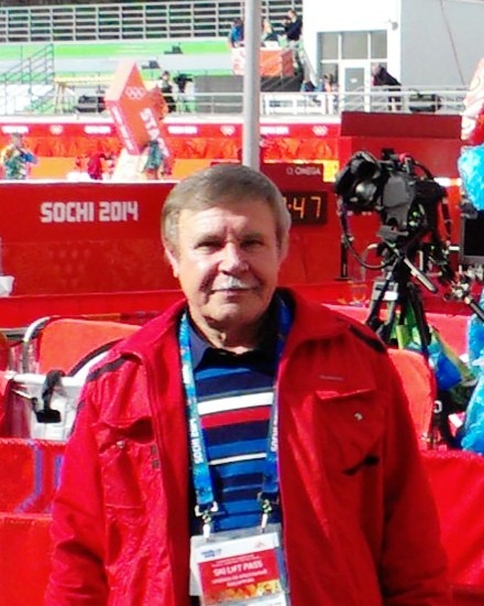 Александр Коваленко