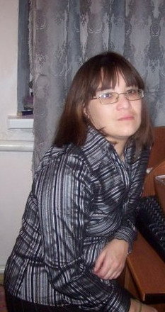 Алена Стеценко