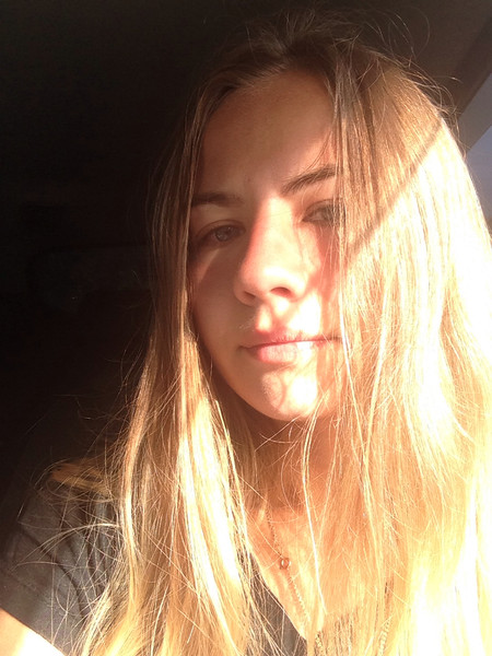 Елена .