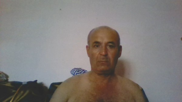 Axmad Rozumbetov