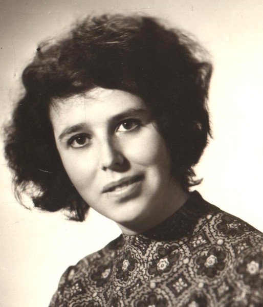 Лариса Петрова