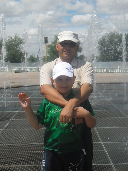 Болат Асанов
