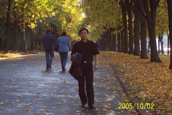 Xiaoqing Gong