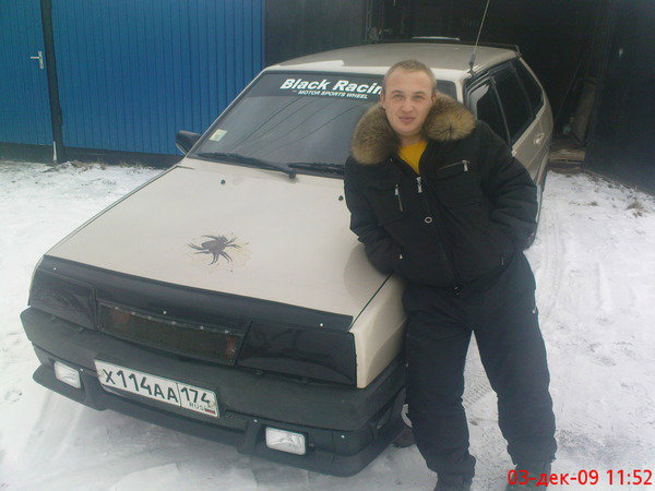 Олег Мошкин