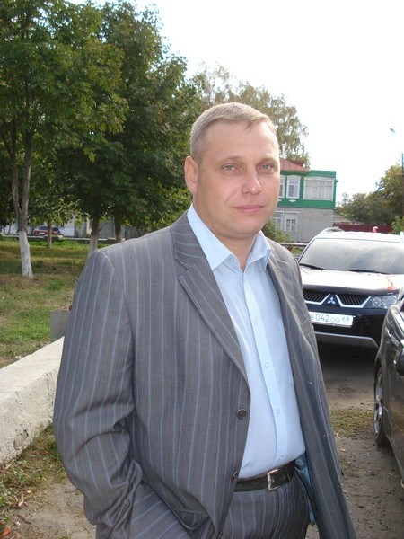 Павел Маков