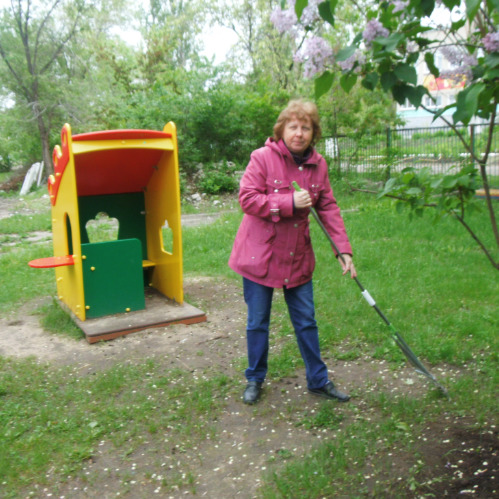 Елена Маренова