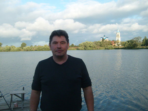 Александр Лапин