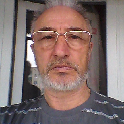 Андрей Карагусов