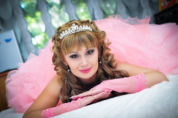 Елена Баженова