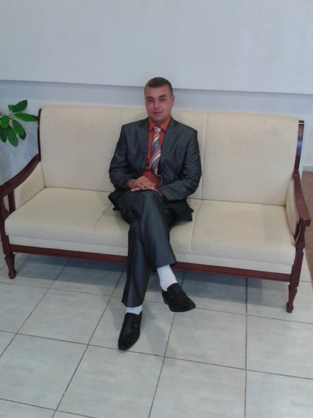 Александр Азовцев