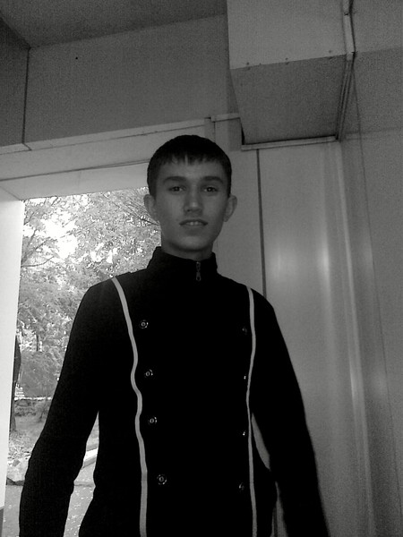 Анатолий Степанов