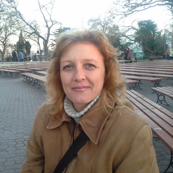 Юля Савенко