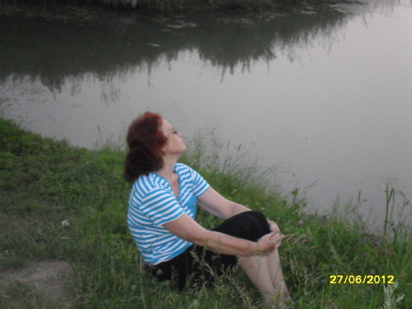 Елена Джура