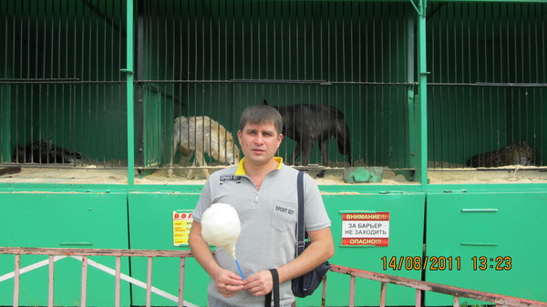 Евгений Жуков