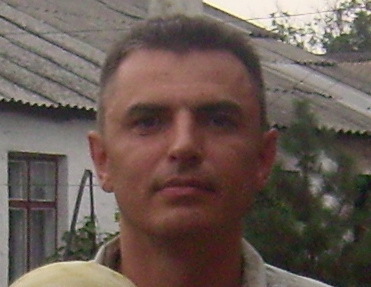 Виталий Толстенок