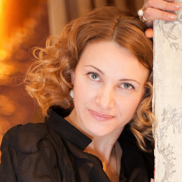 Елена Егерева