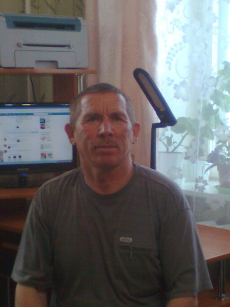 Слава Иванов