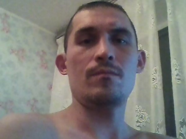 Павел Комаров