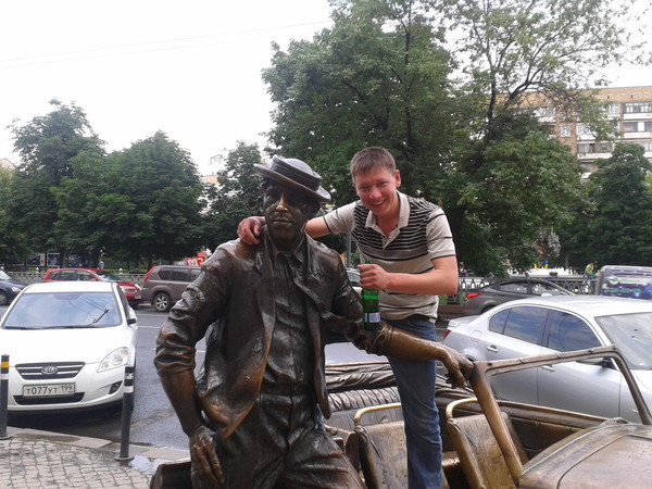 Евгений Вольных