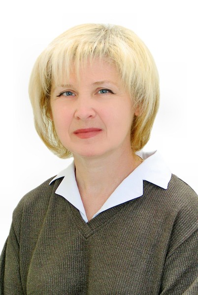 Елена Николаева