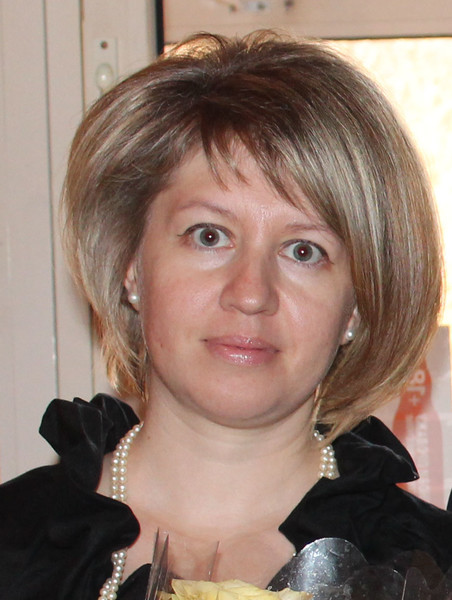 Елена Подлобкова