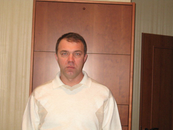 Сергей Антонов