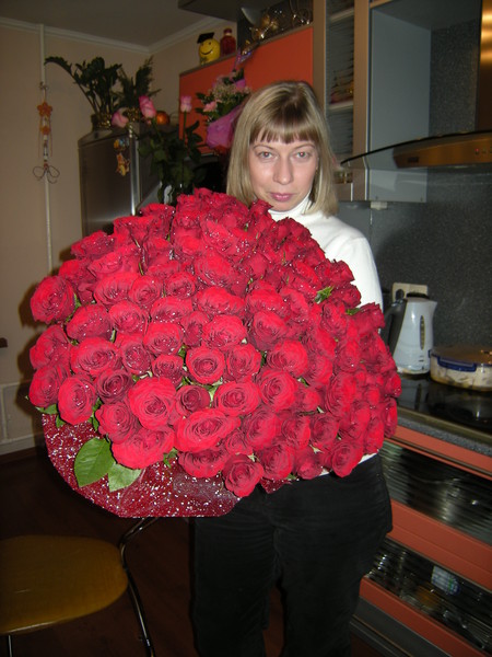 Елена Комиссарова
