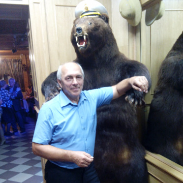 Александр Базлов