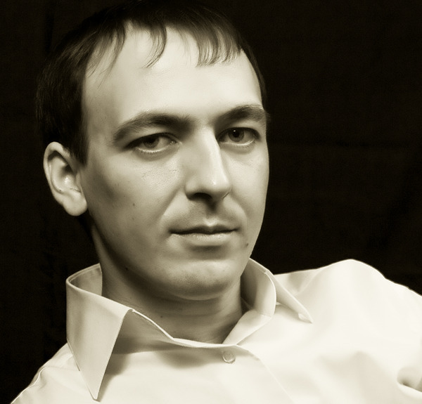 Роман Калюжин