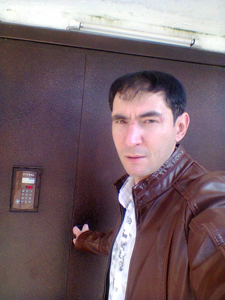 Олег Голуб