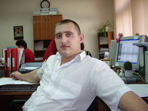 Максим Негрий
