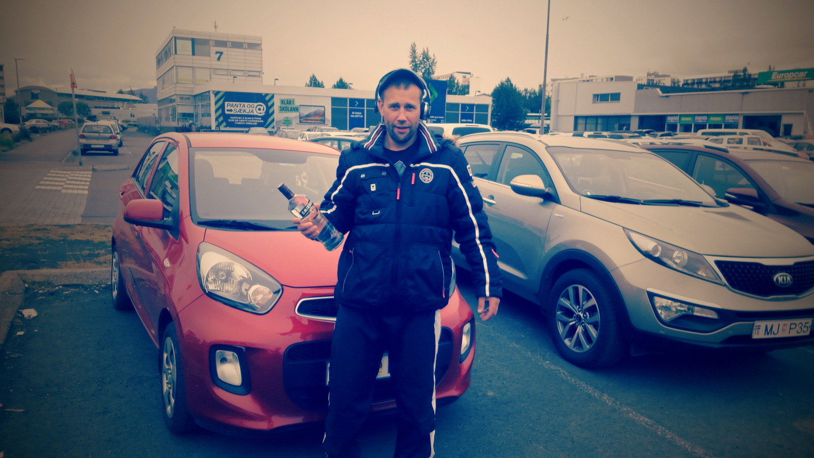 Viktor Lekarj.