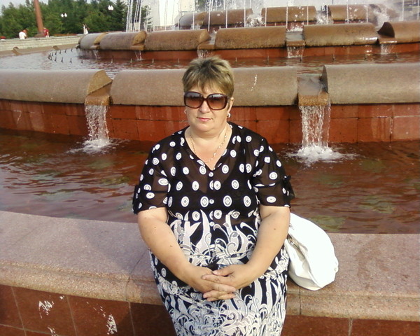 Елена Белозерова