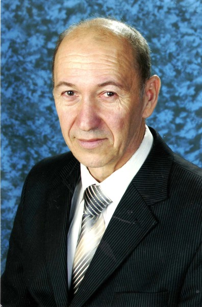 Владимир Комаров