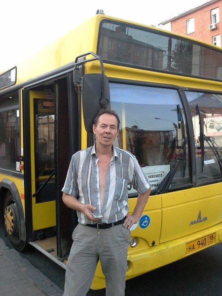 Юрий Яковлев