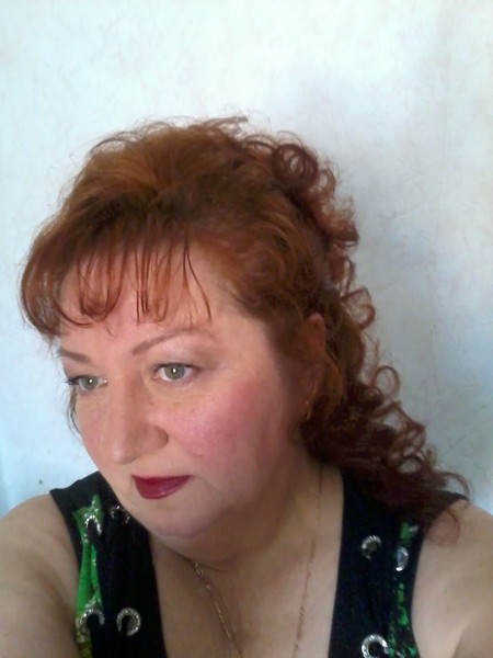 Елена Пешкова