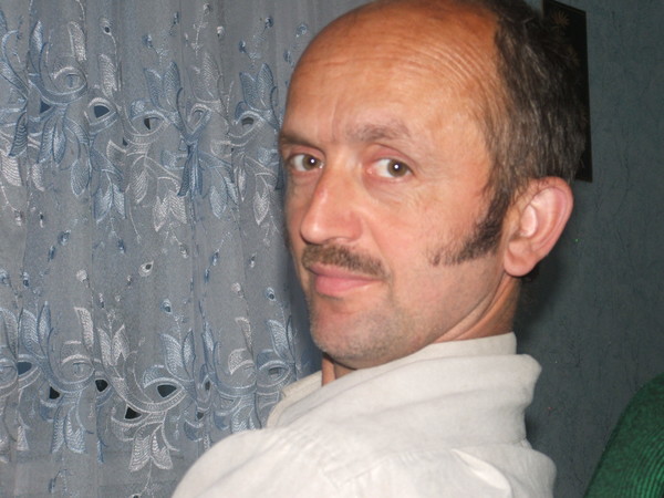 Александр Янущик