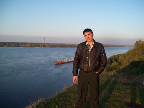 Евгений Иванов
