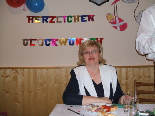 Неизвестно Неизвестно