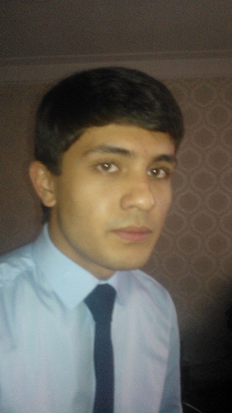 Фозил Хусейнов