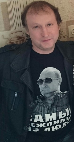 Владимир Безфамильный