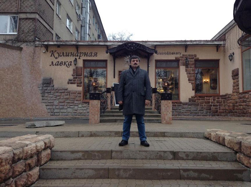 Олег Бурков