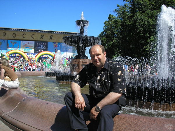 Леонид Криворучко