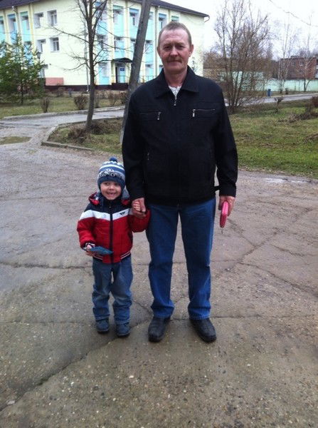 Виктор Салутенков