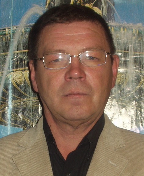Анатолий Сенин