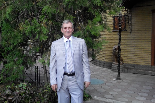 Александр Дузенко