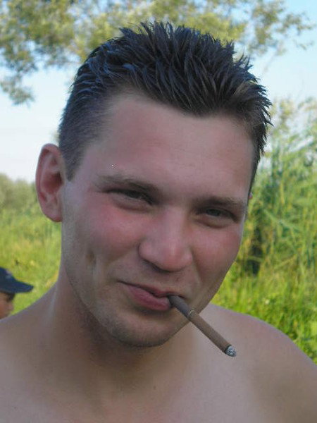 Андрей Колесников