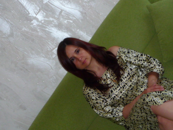 Елена Елена