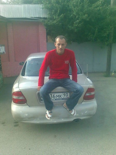 Олег Нефедов